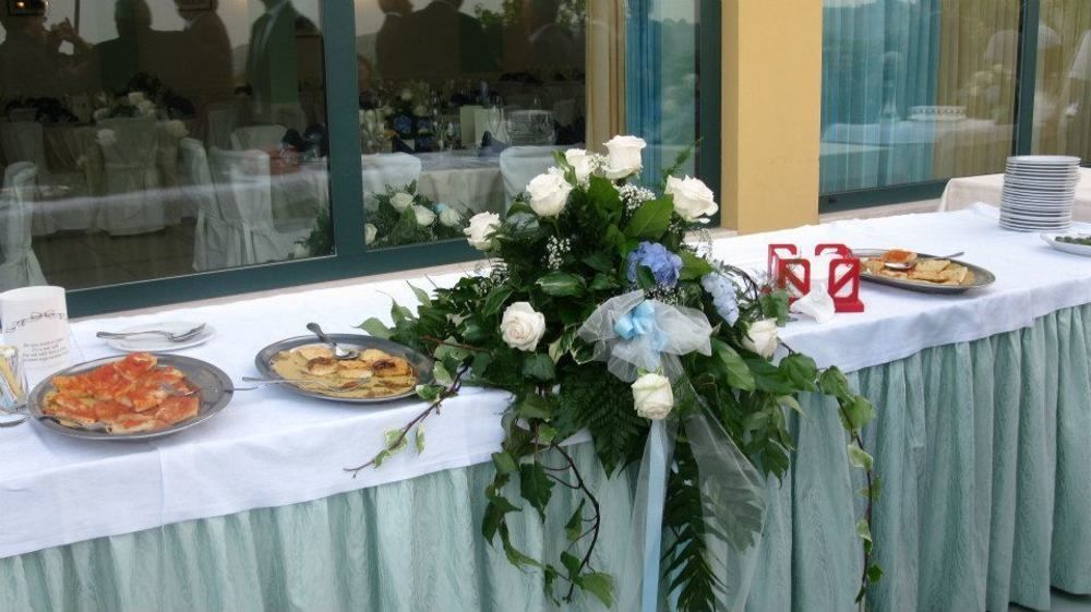 Hotel Ristorante Il Grillo Acquaviva Picena Exterior foto